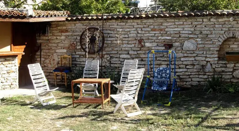 Балчик: Hotel "Dvete Mecheta"