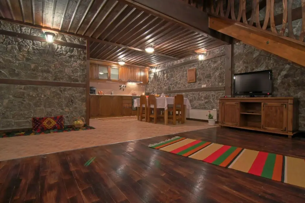 Пампорово: Holiday Village Kochorite