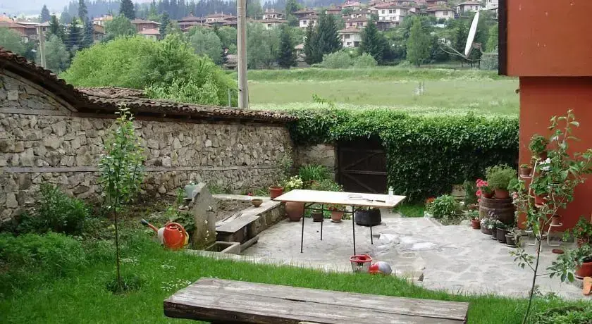 Копривштица: Guest House Velina