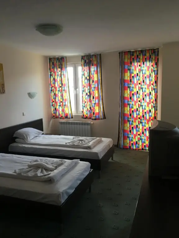 Бургас: Hotel Biju
