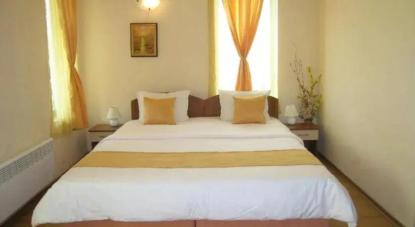 Созополь: Tabanov Beach Hotel