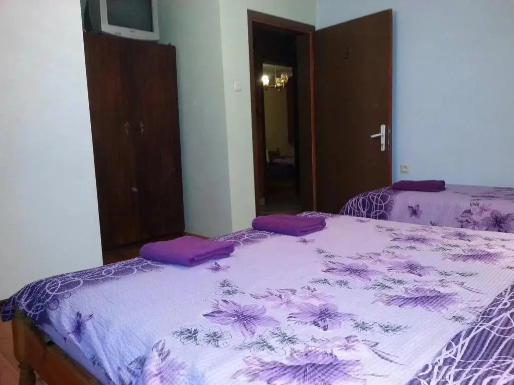 Извос: Guest House Drakite