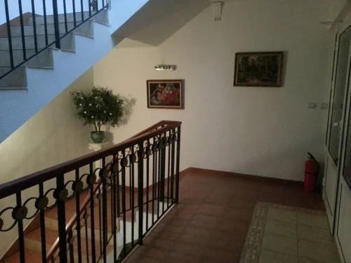 Карлово: Hotel Deloni