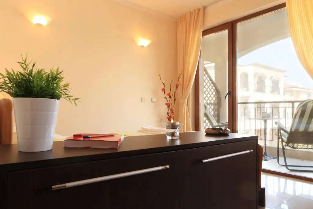 Созополь: Hotel Bay Apartments