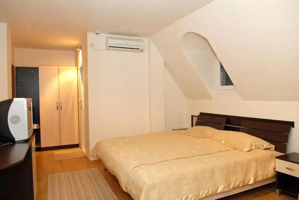 Сандански: Hotel Avis
