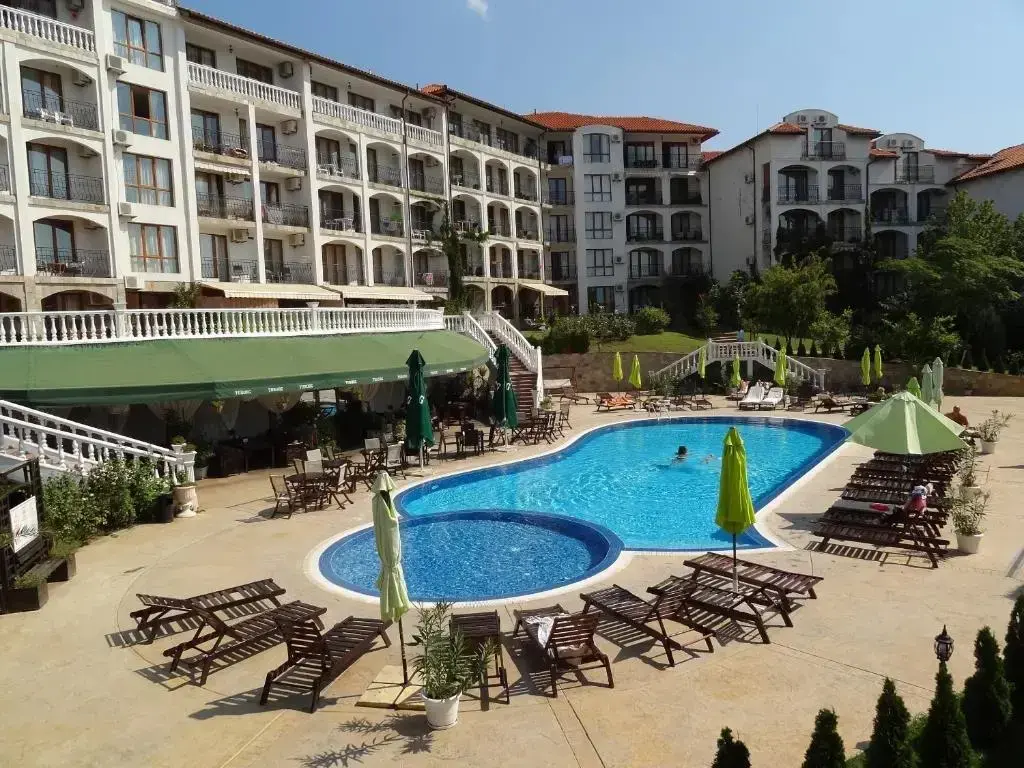 Свети Влас: Triumph Holiday Village