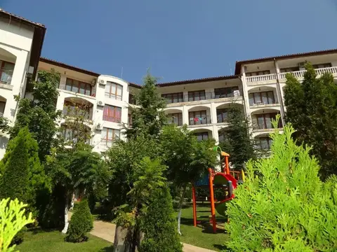 Triumph Holiday Village — фото 1