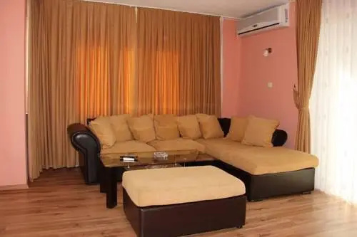 Велинград: Guest House B&B