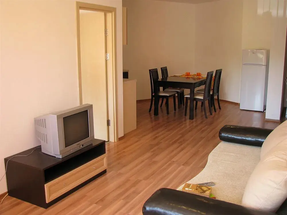 Варна: Aquamarine Apartments