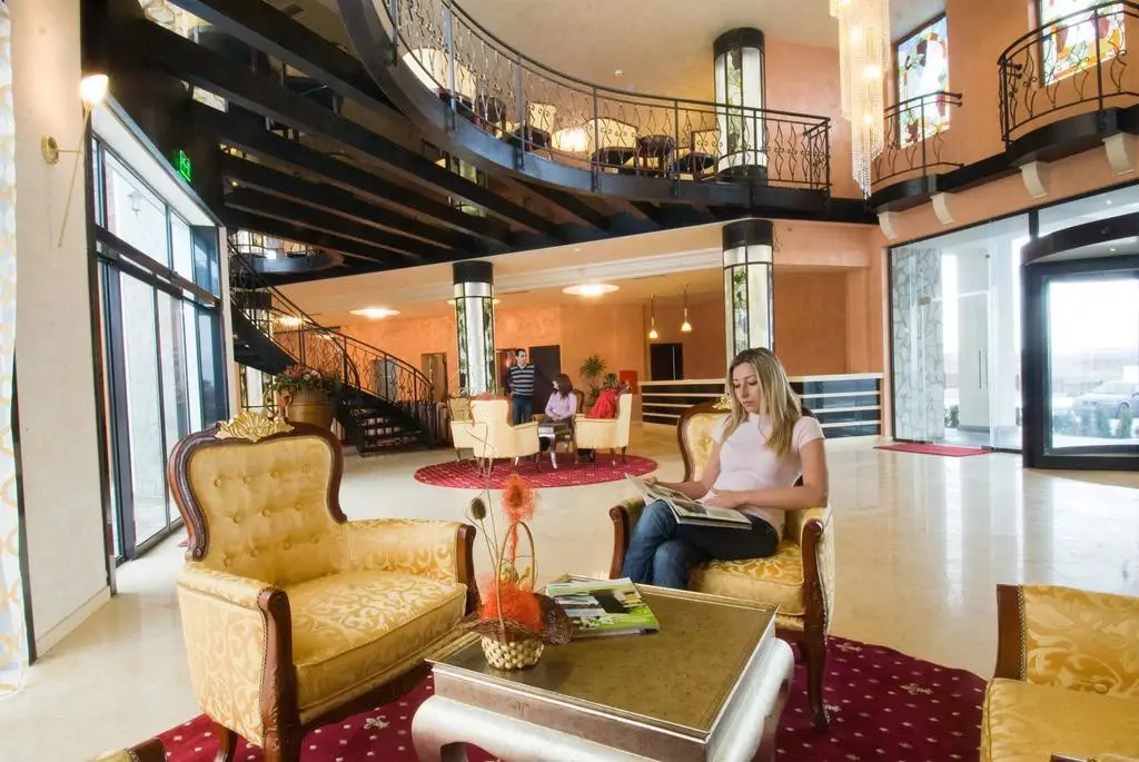 Ахелой: The Vineyards Resort