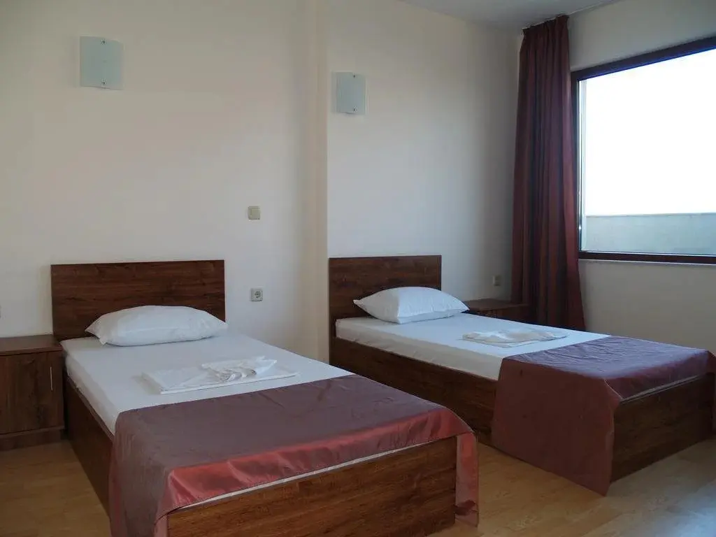 Варна: Hotel Raykov
