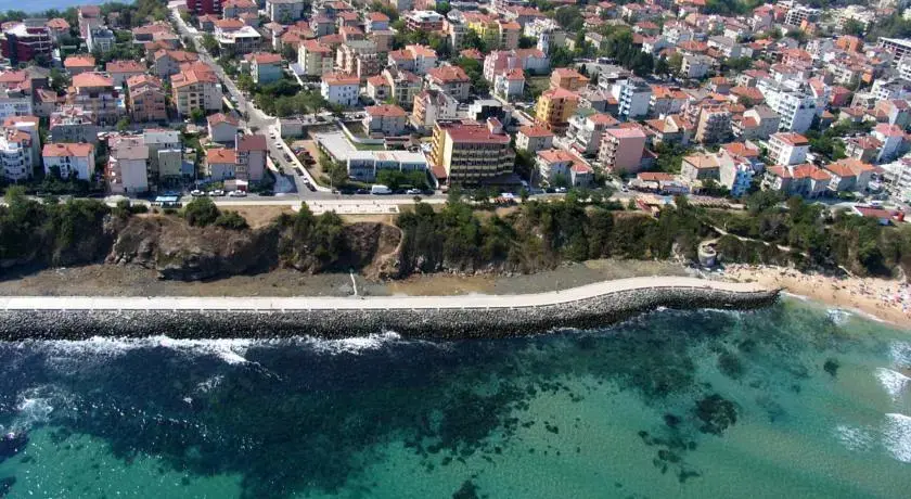 Приморско: Villa Perla