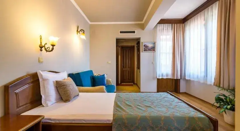 Кранево: Hotel Izvora