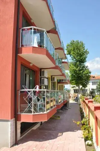 Кранево: Hotel Jaki