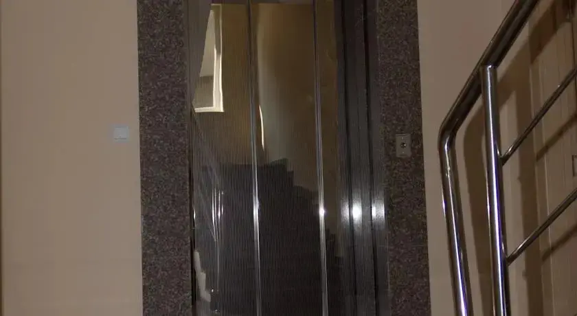 Приморско: Guest House Dobi