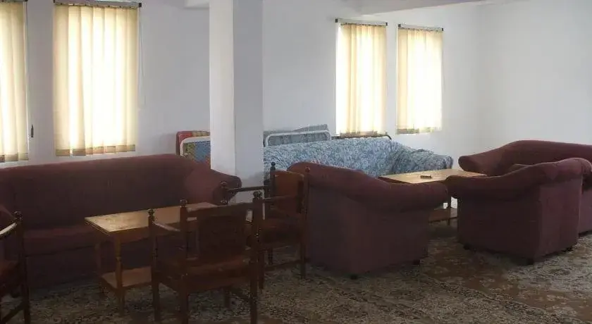 Лозенец: Hotel Strajica