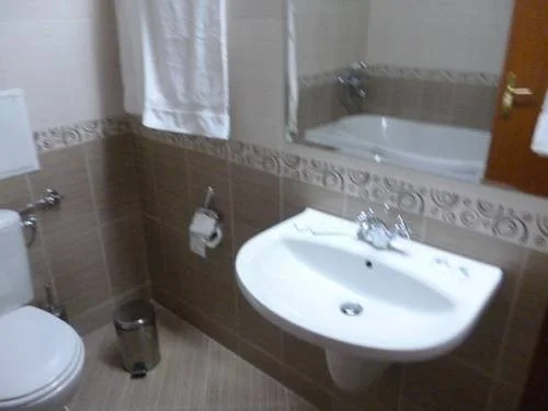 Горна-Оряховица: Hotel Rahovets