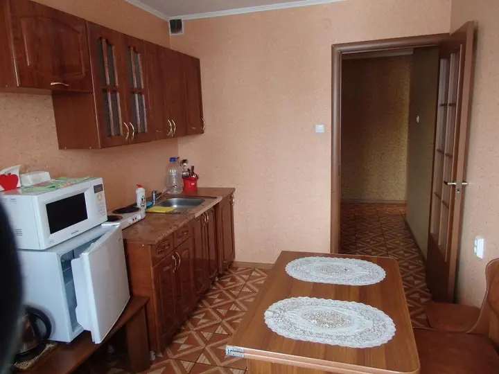 Горно-Алтайск: Red House 2