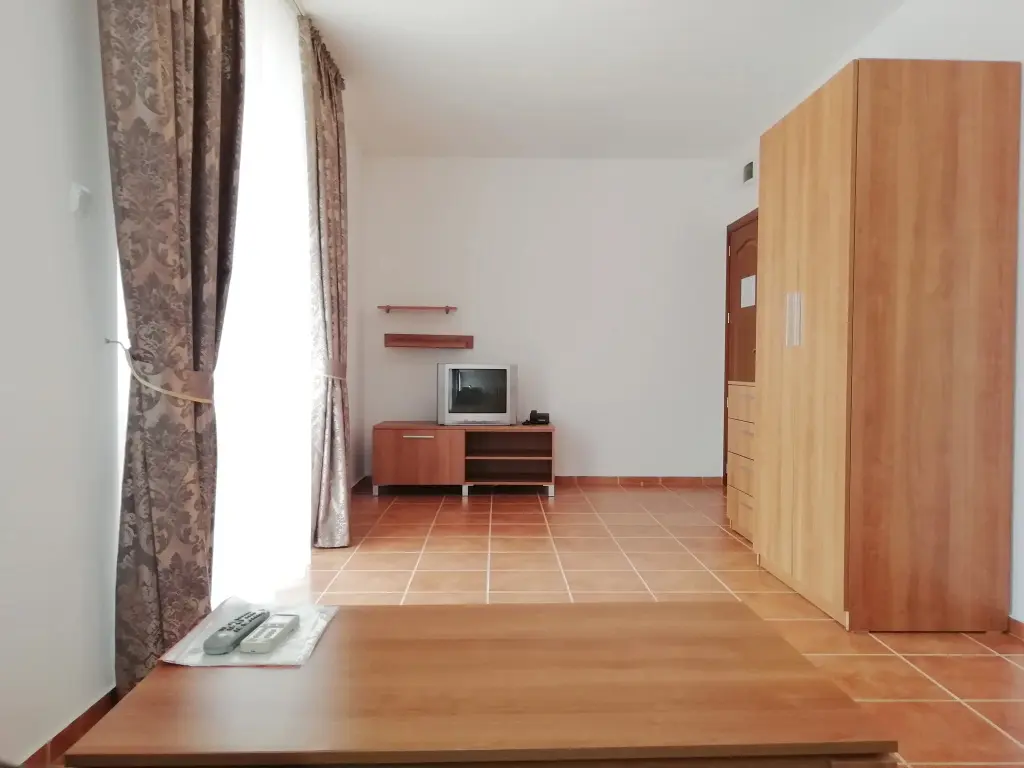 Солнечный берег: Efir Aparthotel