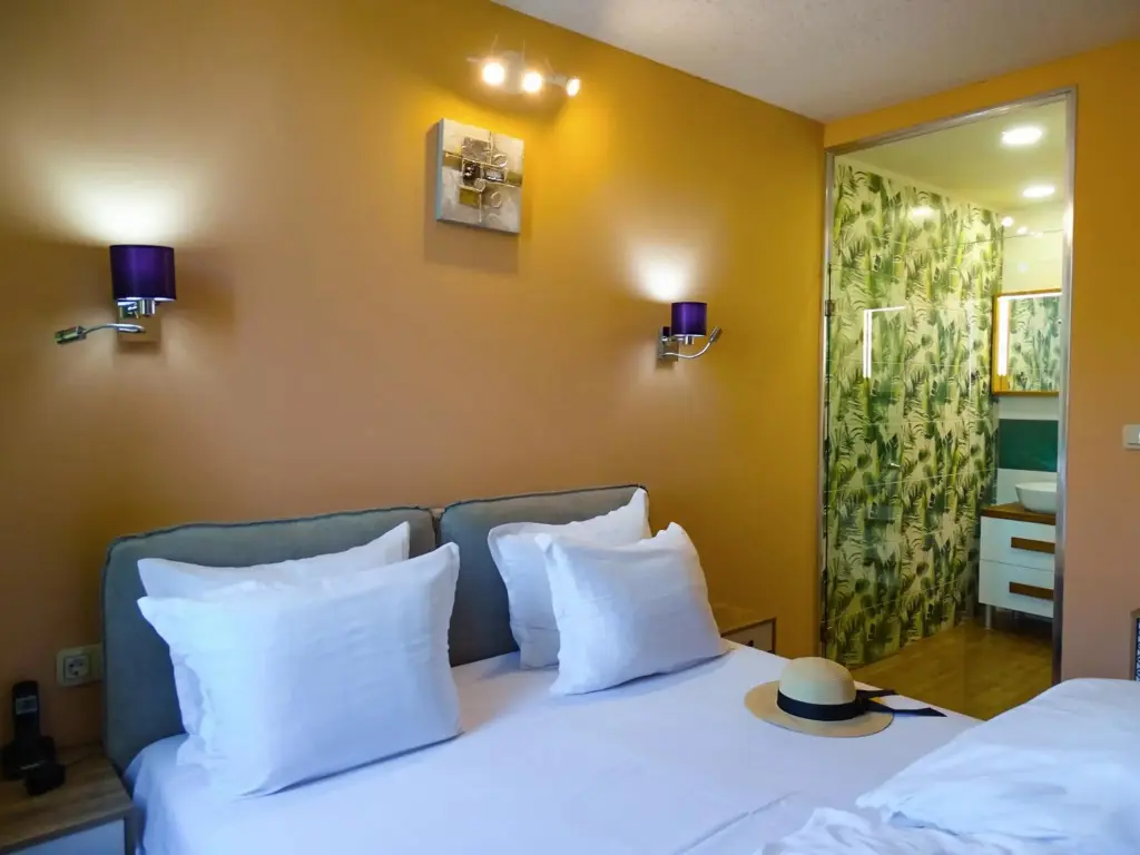 София: Art Hotel Simona