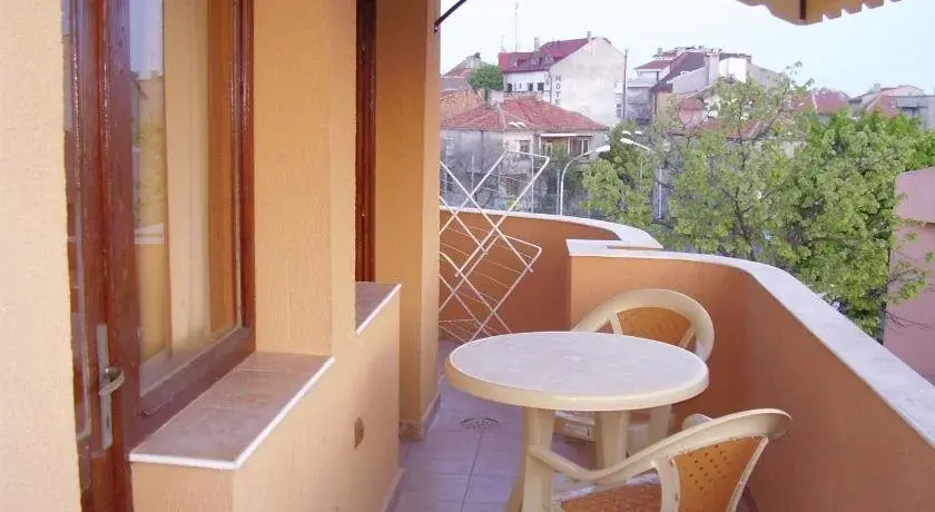 Поморие: Hristovi Apartments & Studios