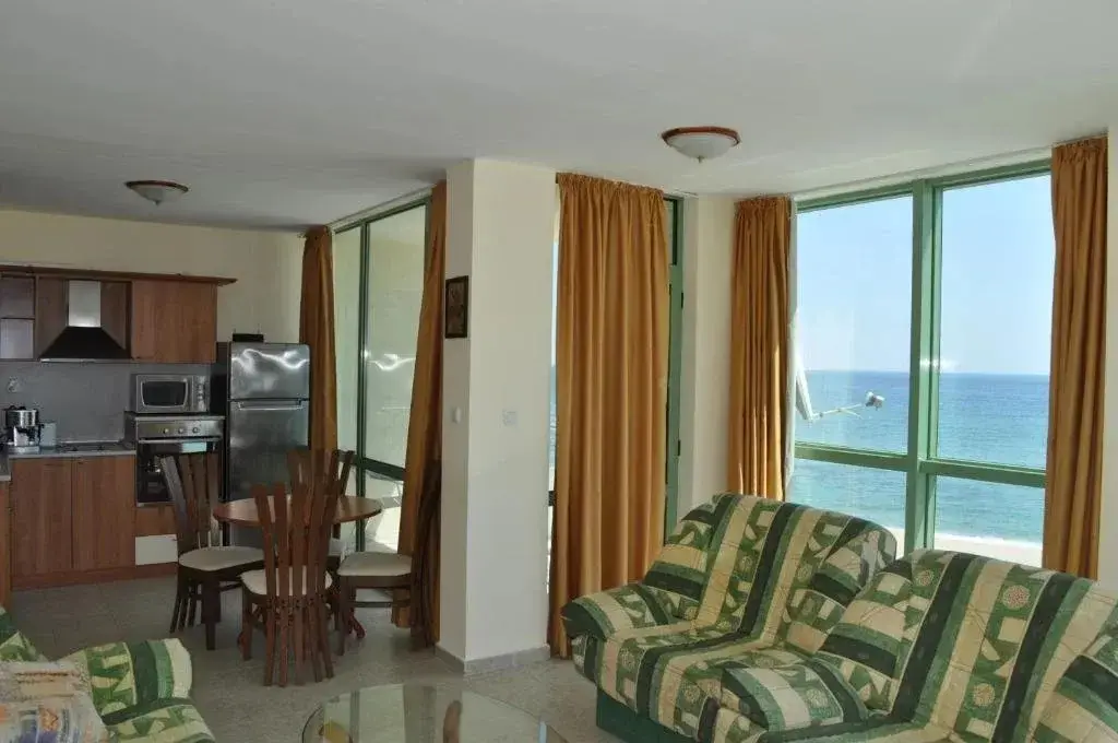 Варна: Kabakum Beach Apartments