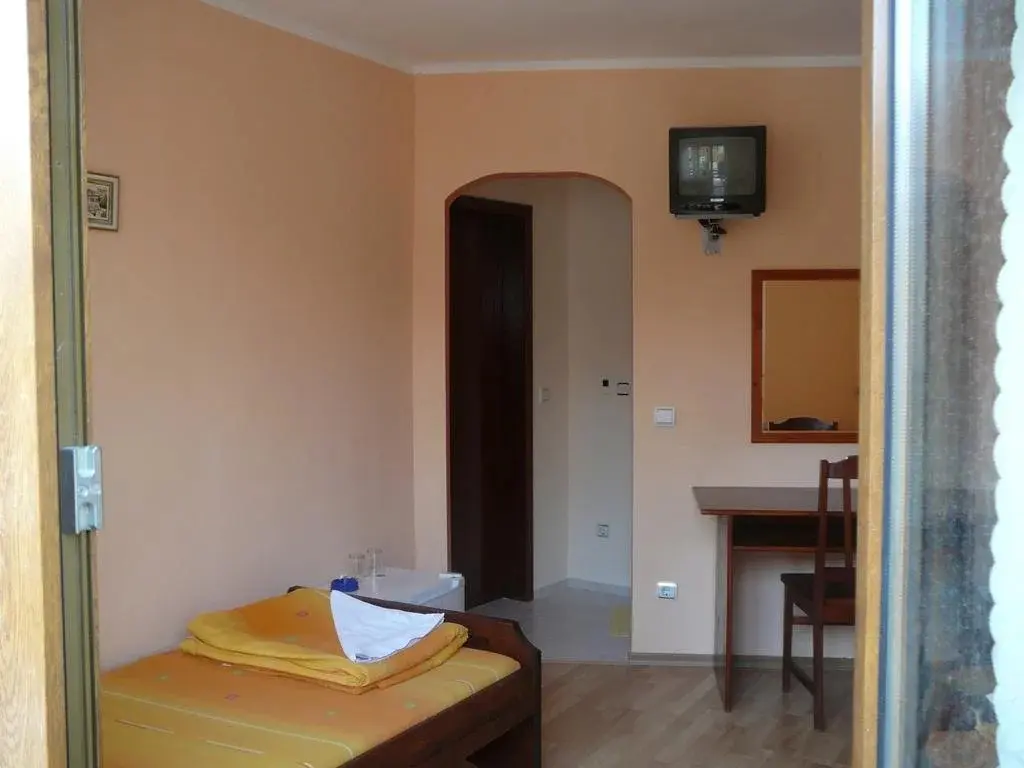 Несебр: Guest House Juja