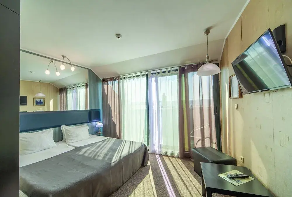 Варна: Hotel Elegance