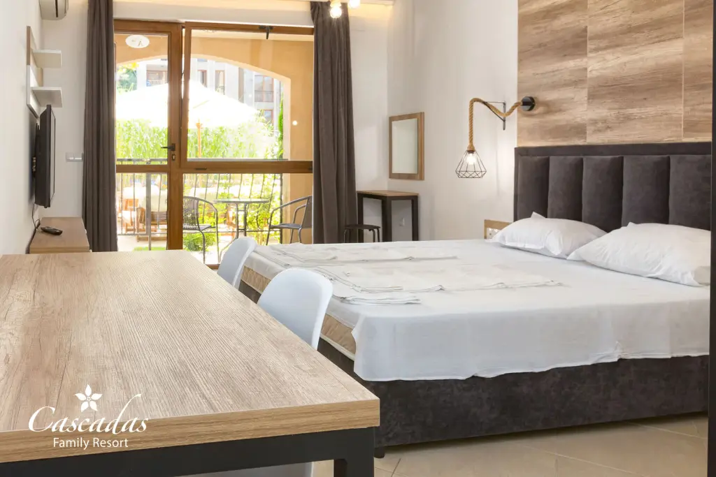 Солнечный берег: Cascadas Family Resort