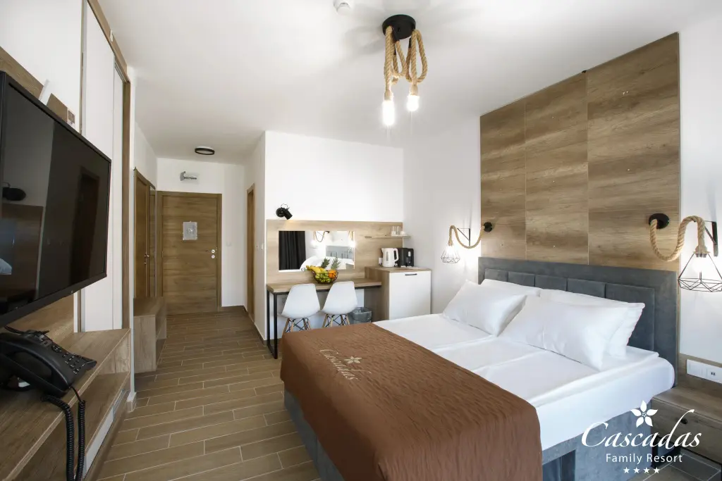Солнечный берег: Cascadas Family Resort