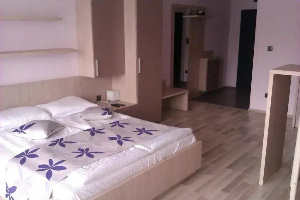 Бяла: Iva Resort