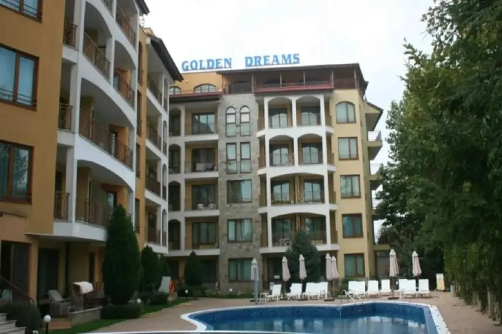Солнечный берег: Complex Golden Dreams