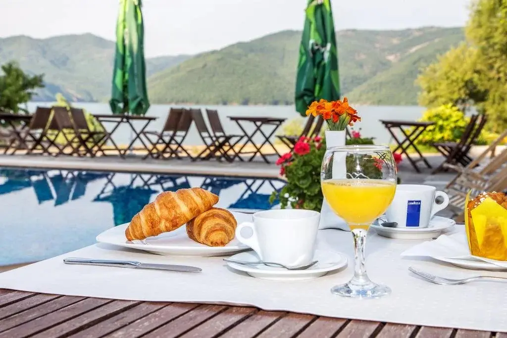 Карджали: Hotel St. Konstantin