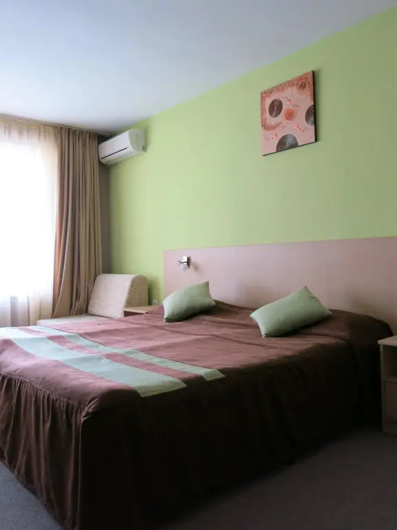 Варна: Albizia Hotel