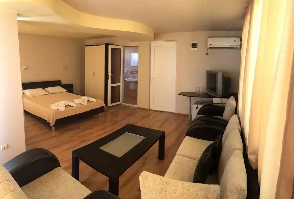 Варна: Hotel Hawaii