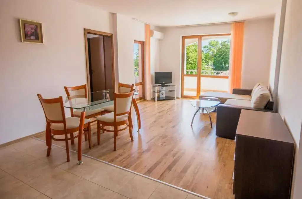 Бяла: Byala Home Apartment Complex