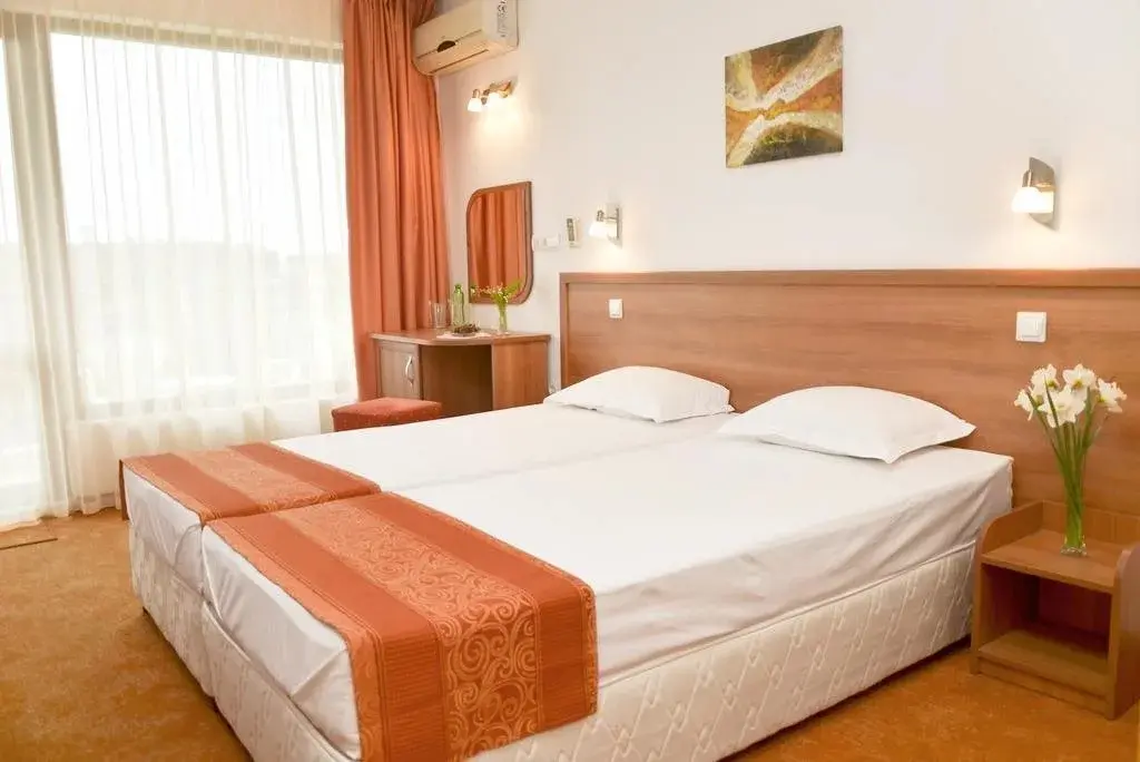 Варна: SG Hotel Vega