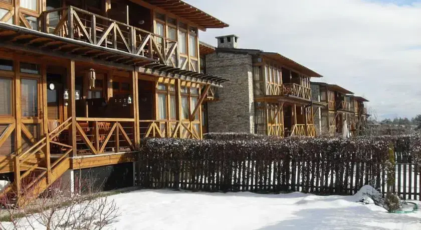 Разлог: Vihren Chalets in Katarino Complex