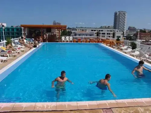 Солнечный берег: Holiday Village Barco Del Sol