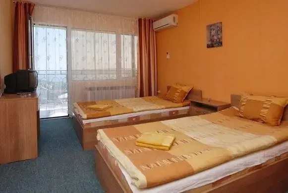Варна: Hotel Antik