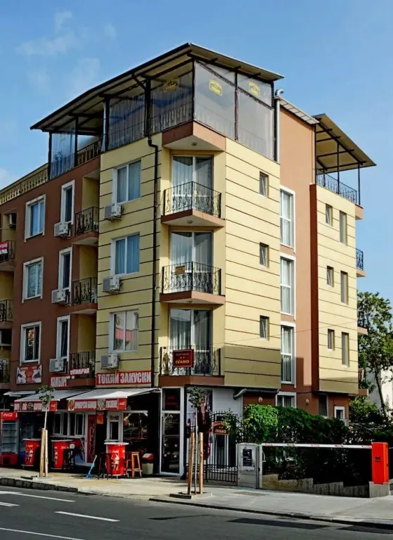 Приморско: Guest House Ivano