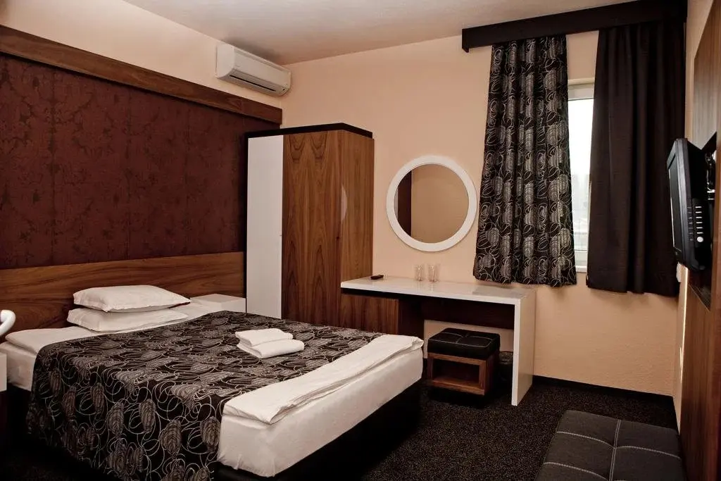 Силистра: Hotel Serdica