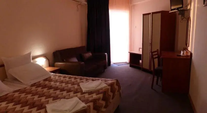 Равда: Aura Family Hotel