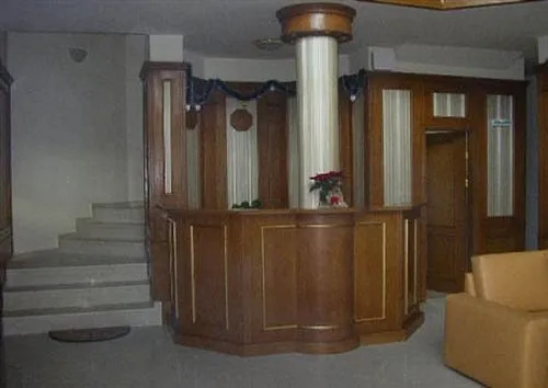 Смолян: Hotel Crystal
