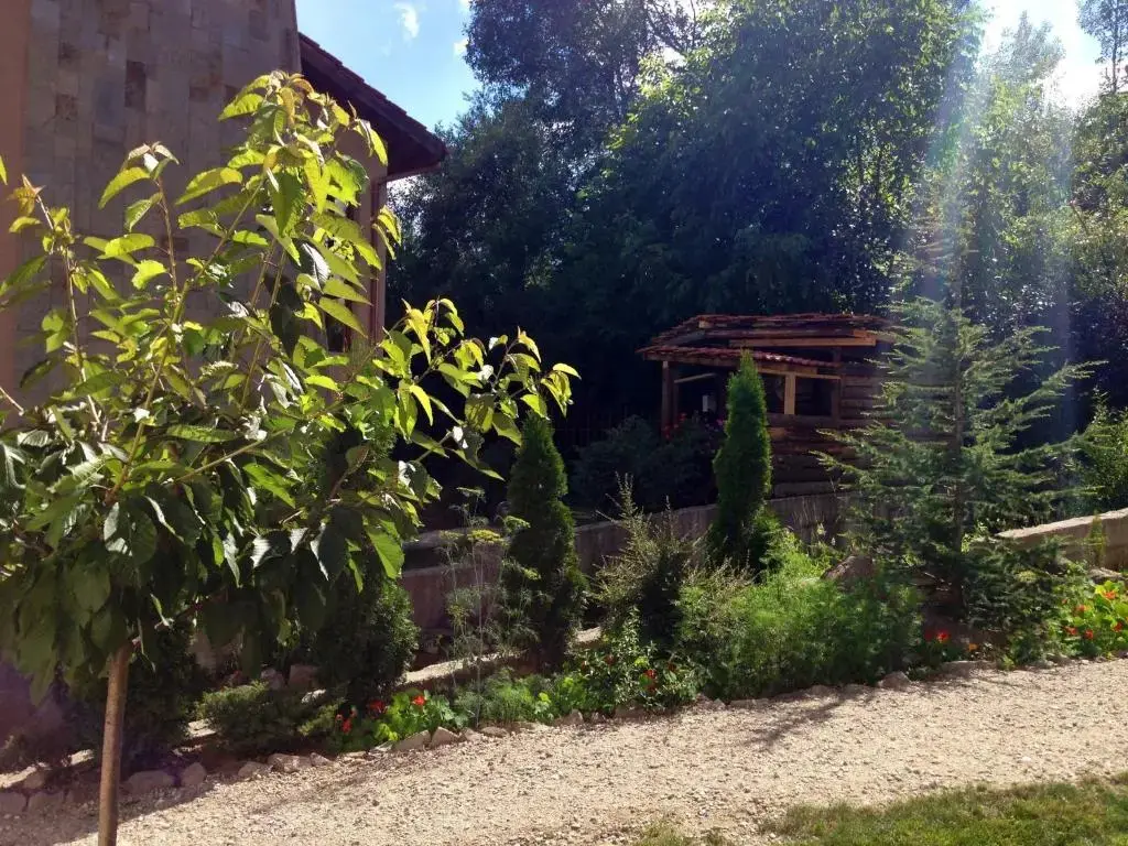 Смолян: The Lake Villa