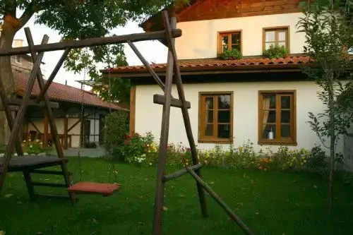 Банско: Todorova House