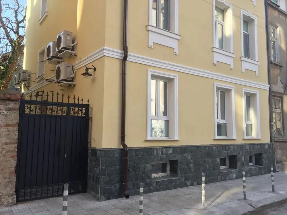 София: Sofia Downtown Apartments