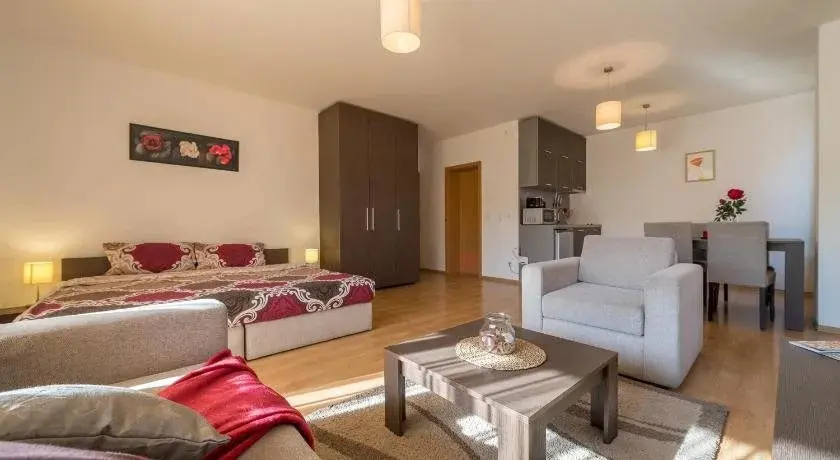 София: Academica Aparthotel