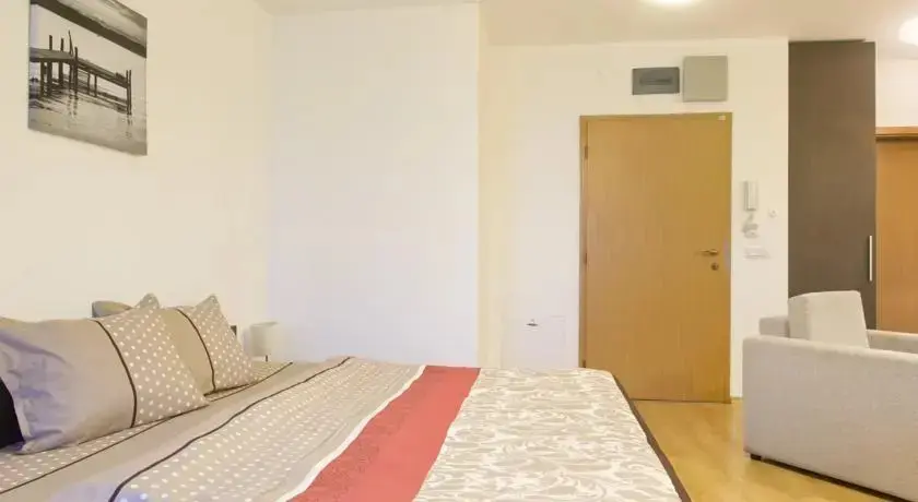 София: Academica Aparthotel