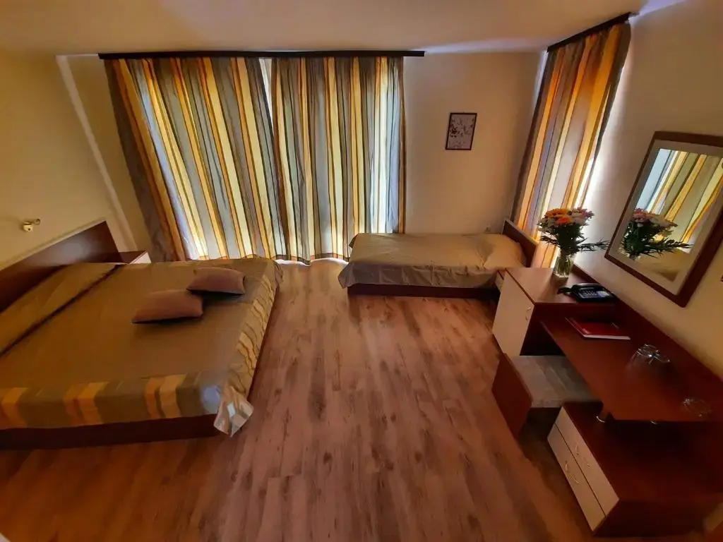 Солнечный берег: Hotel Veris